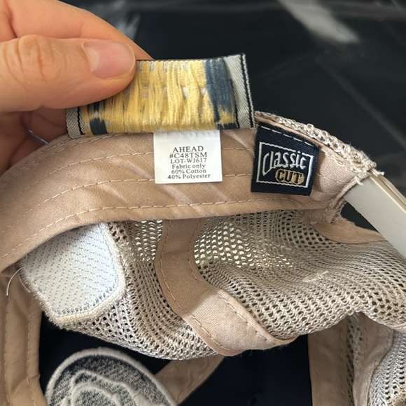 Sports team trucker hat - Picture 10 of 10